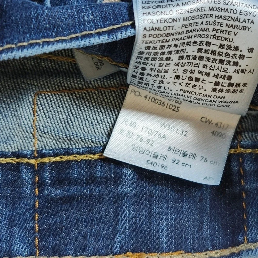 Levis levi 511